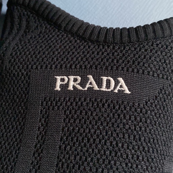 Beautiful Prada shoes Size 38 1/2 - Picture 7 of 8